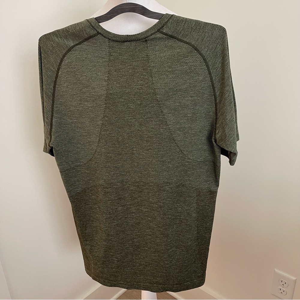 Lululemon Metal Vent Tech Short Sleeve Green Twill / Dark Olive Size Large - Picture 10 of 14